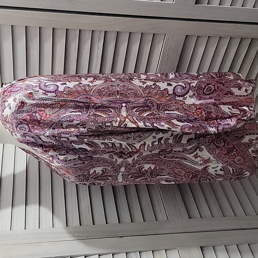 White House Black Market Purple and White Paisley Blouse With Slits On Sleeves - Picture 6 of 13